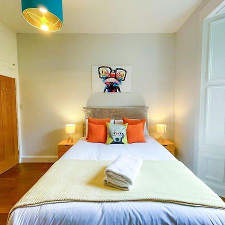 Desirable 2 Bed Apt Near Edinburgh Castle Zewnętrze zdjęcie