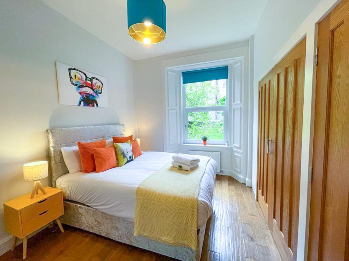 Desirable 2 Bed Apt Near Edinburgh Castle Zewnętrze zdjęcie