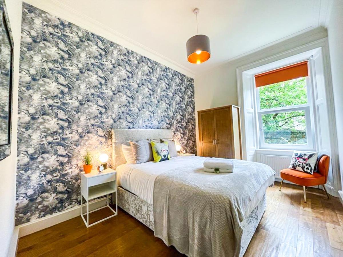 Desirable 2 Bed Apt Near Edinburgh Castle Zewnętrze zdjęcie
