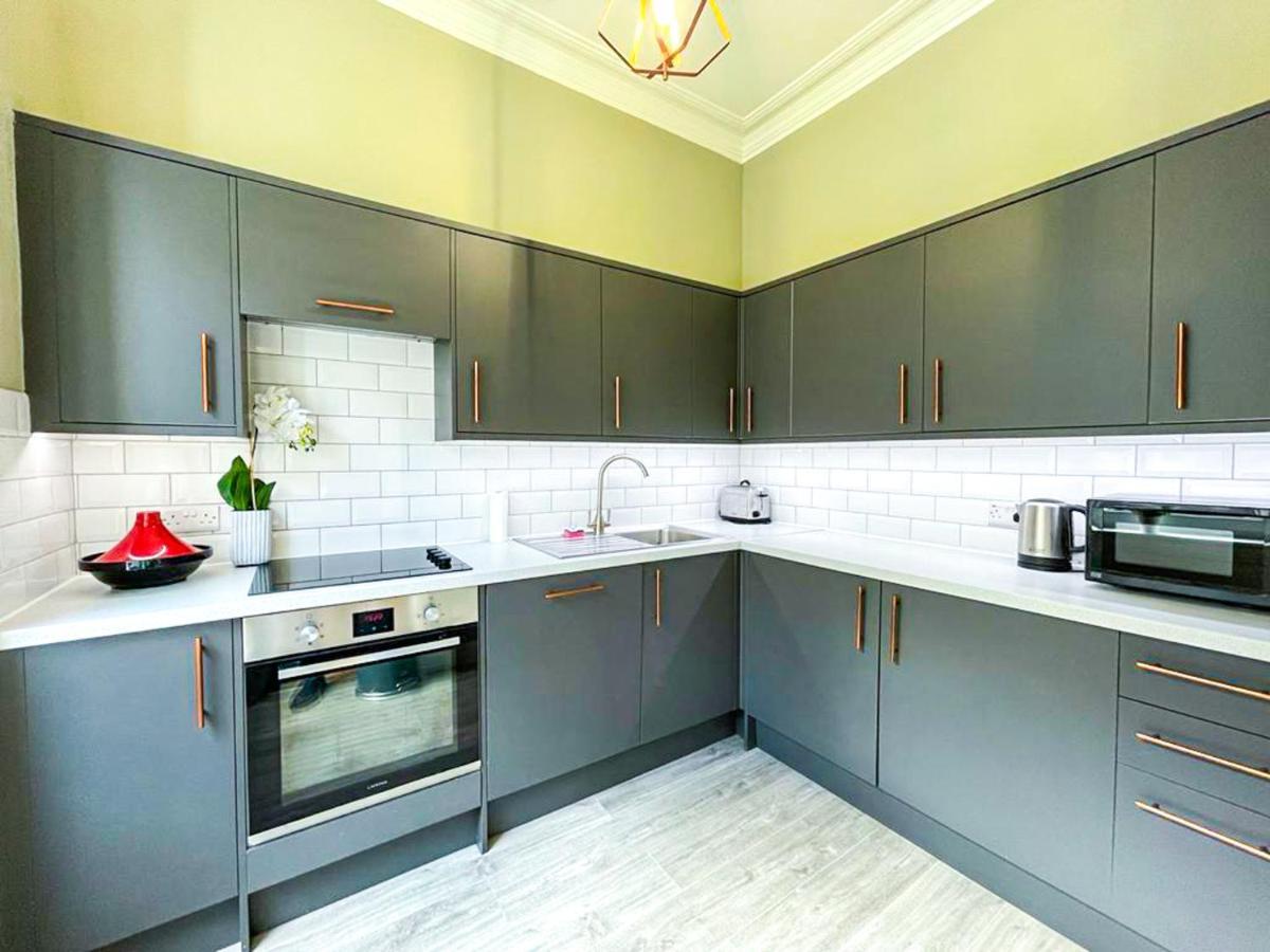 Desirable 2 Bed Apt Near Edinburgh Castle Zewnętrze zdjęcie