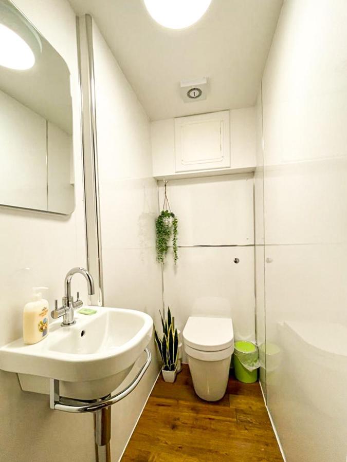 Desirable 2 Bed Apt Near Edinburgh Castle Zewnętrze zdjęcie
