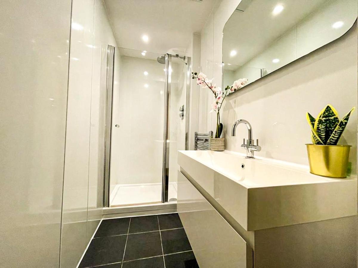 Desirable 2 Bed Apt Near Edinburgh Castle Zewnętrze zdjęcie