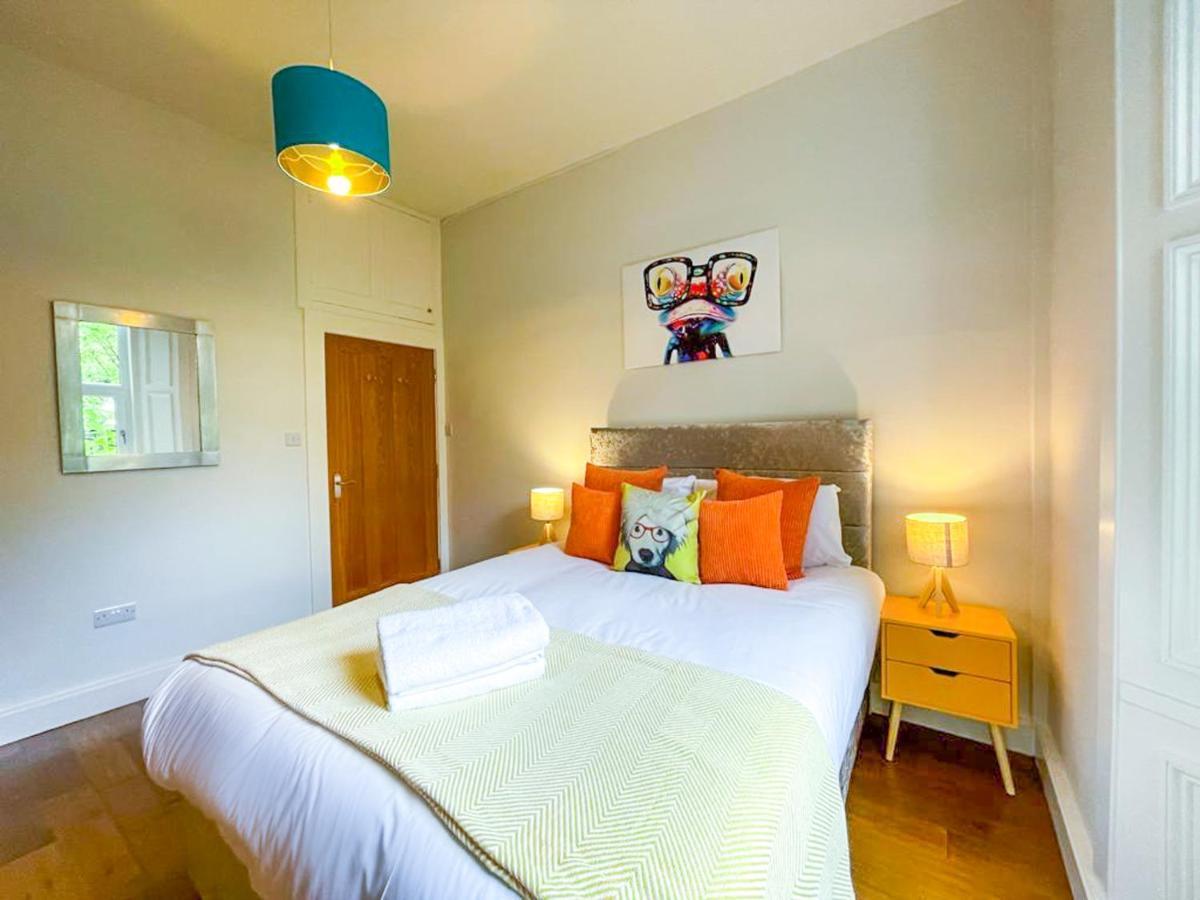Desirable 2 Bed Apt Near Edinburgh Castle Zewnętrze zdjęcie
