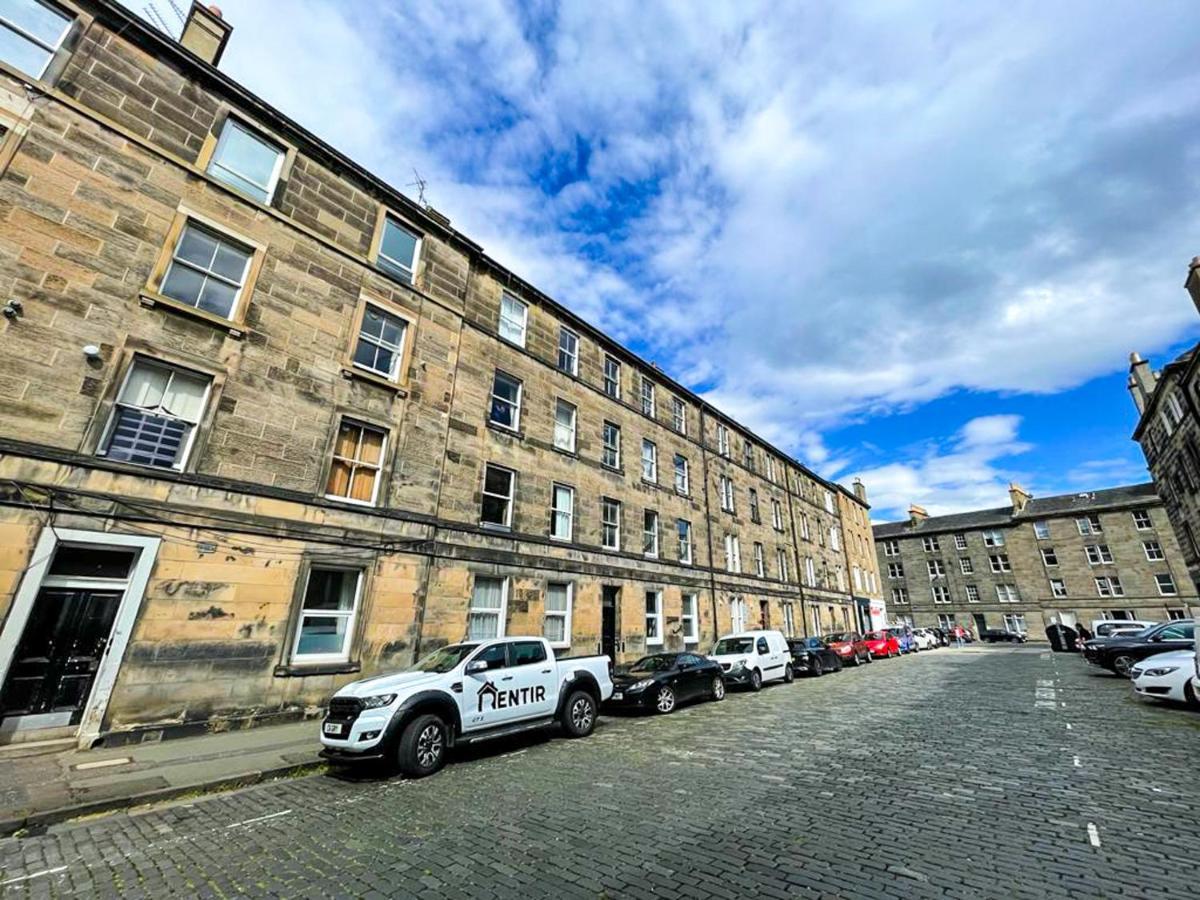Desirable 2 Bed Apt Near Edinburgh Castle Zewnętrze zdjęcie